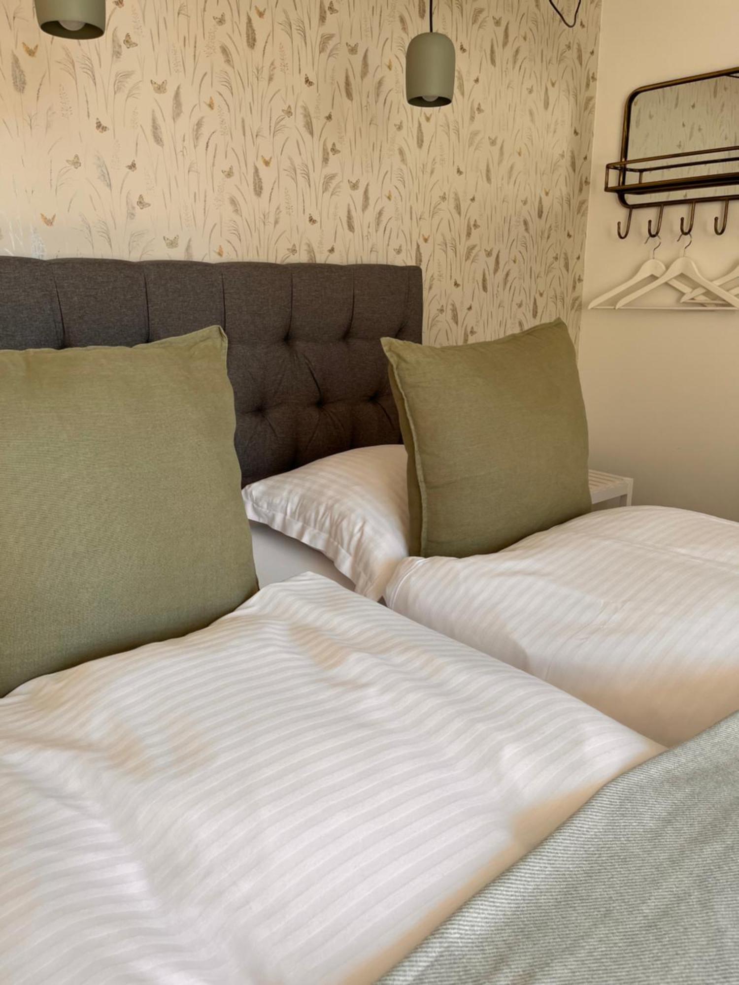 Jonas Hus - Munkgaard Bed & Breakfast Store Heddinge Ngoại thất bức ảnh